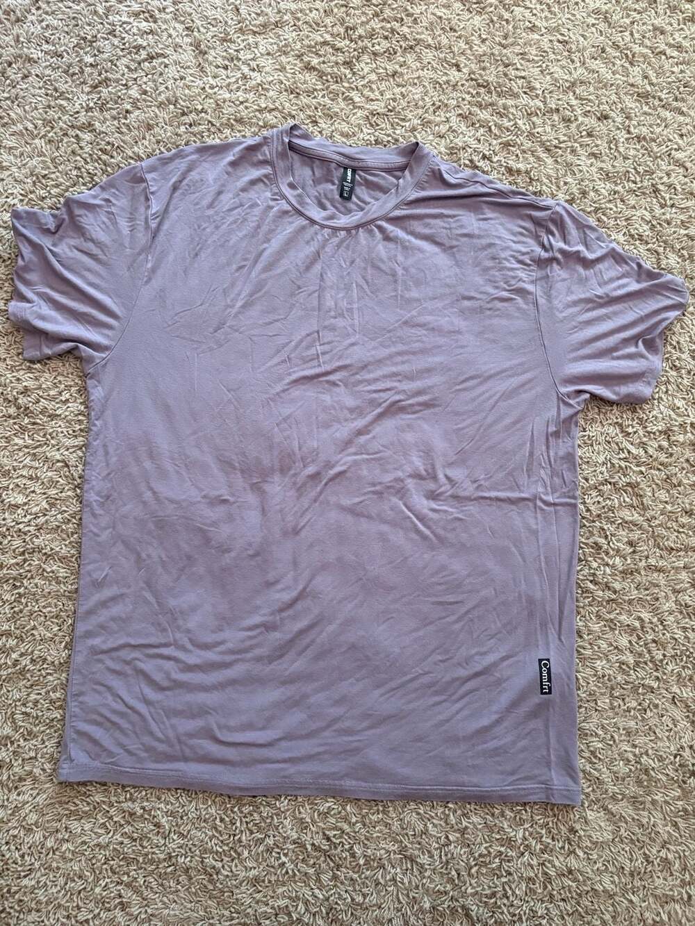 Comfrt T-Shirt Size L Purple Crewneck Short Sleeve